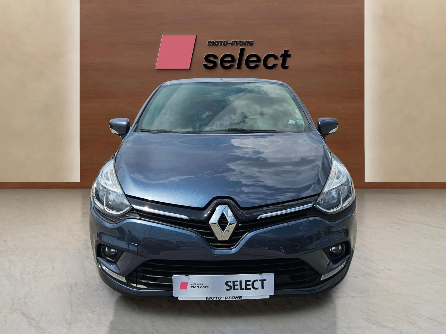 Renault Clio 1.0i, снимка 2 - Автомобили и джипове - 54541424