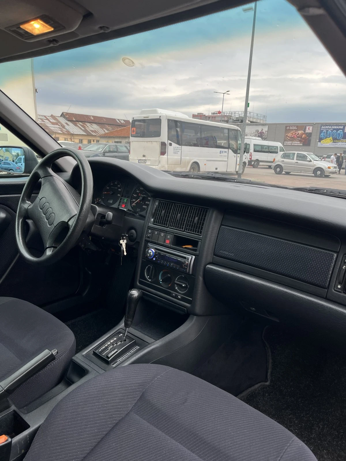 Audi 80 2.0, снимка 15 - Автомобили и джипове - 55172524