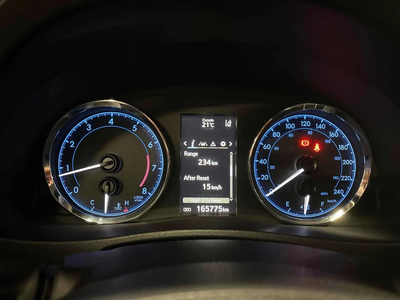 Toyota Corolla 4dr Sdn/CARFAX/ФИНАНСИРАНЕ, снимка 8 - Автомобили и джипове - 55418199
