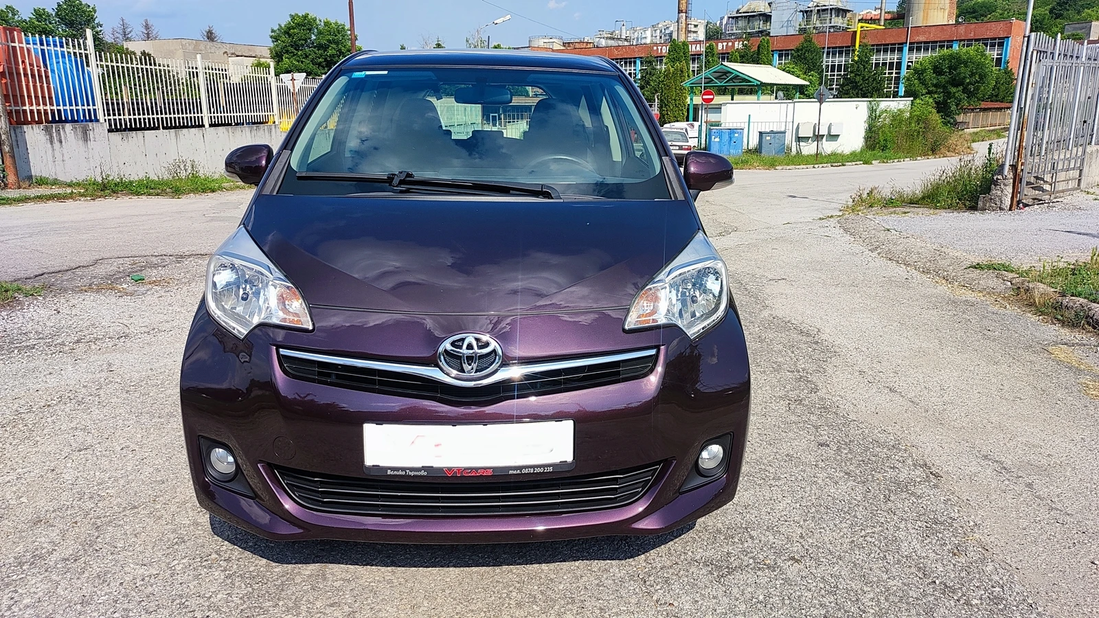 Toyota Verso S, снимка 2 - Автомобили и джипове - 55754547