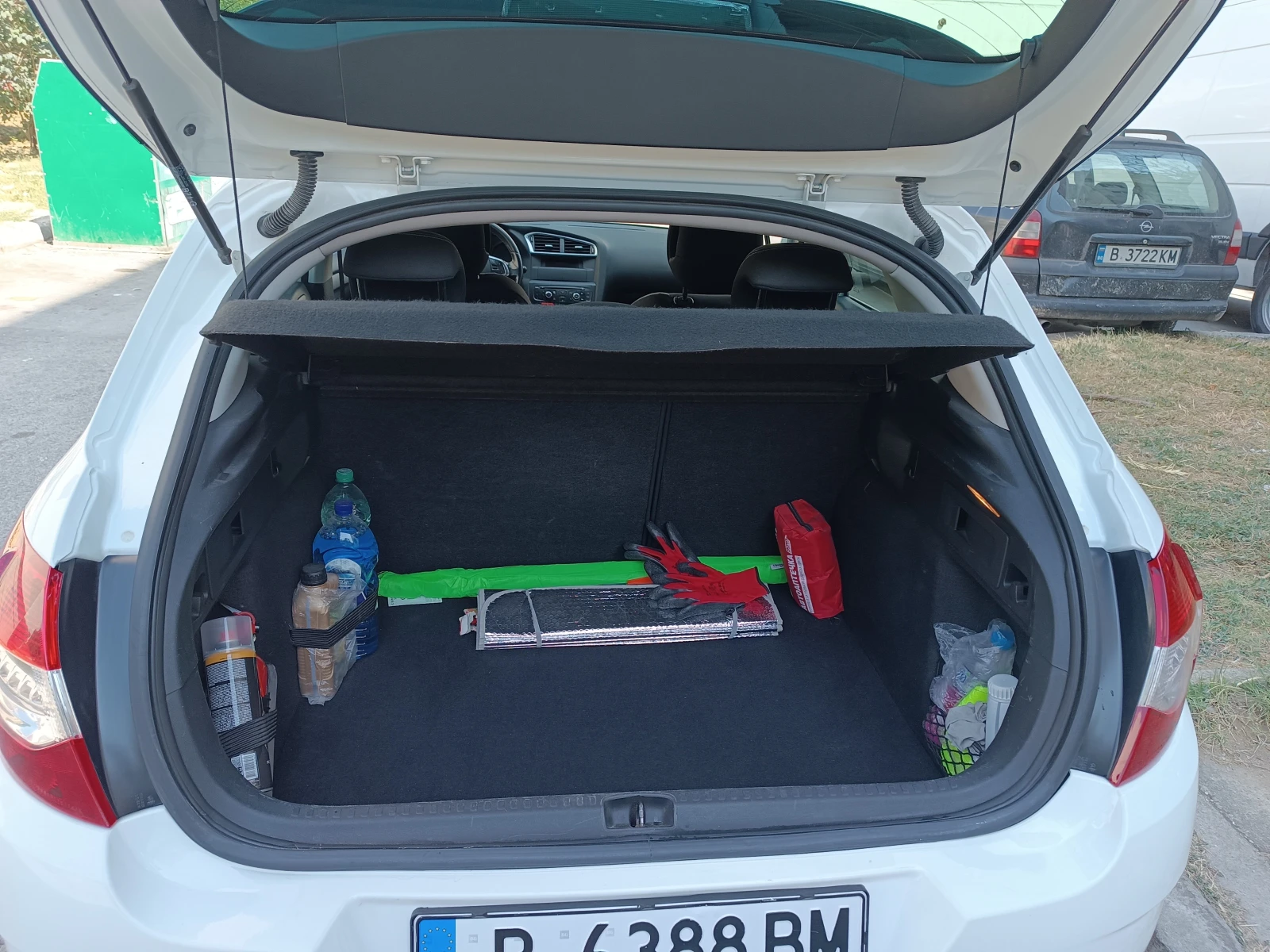 Citroen C4 VTi, снимка 6 - Автомобили и джипове - 55805571