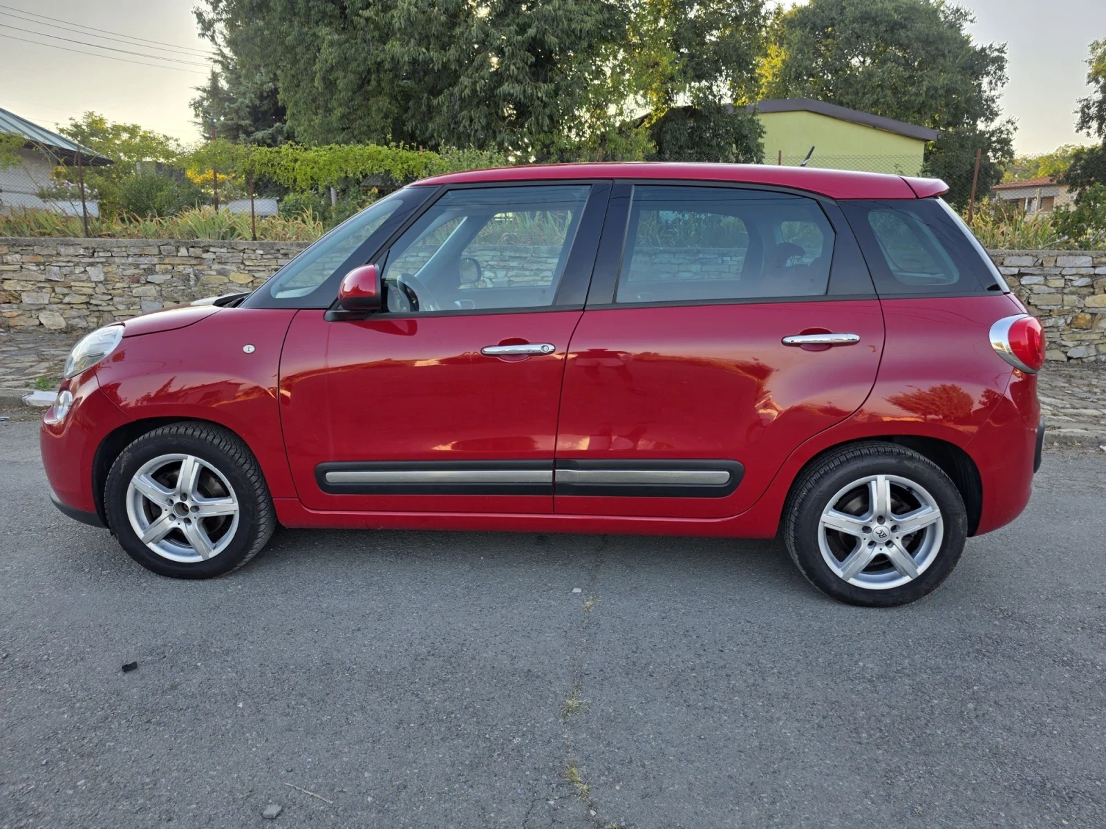 Fiat 500L 1.4 бенз 131000км сервиз.и, снимка 8 - Автомобили и джипове - 55891285