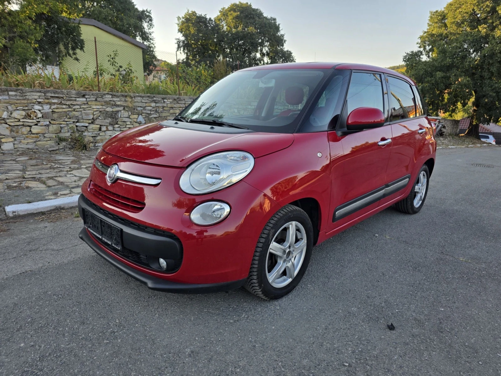 Fiat 500L 1.4 бенз 131000км сервиз.и