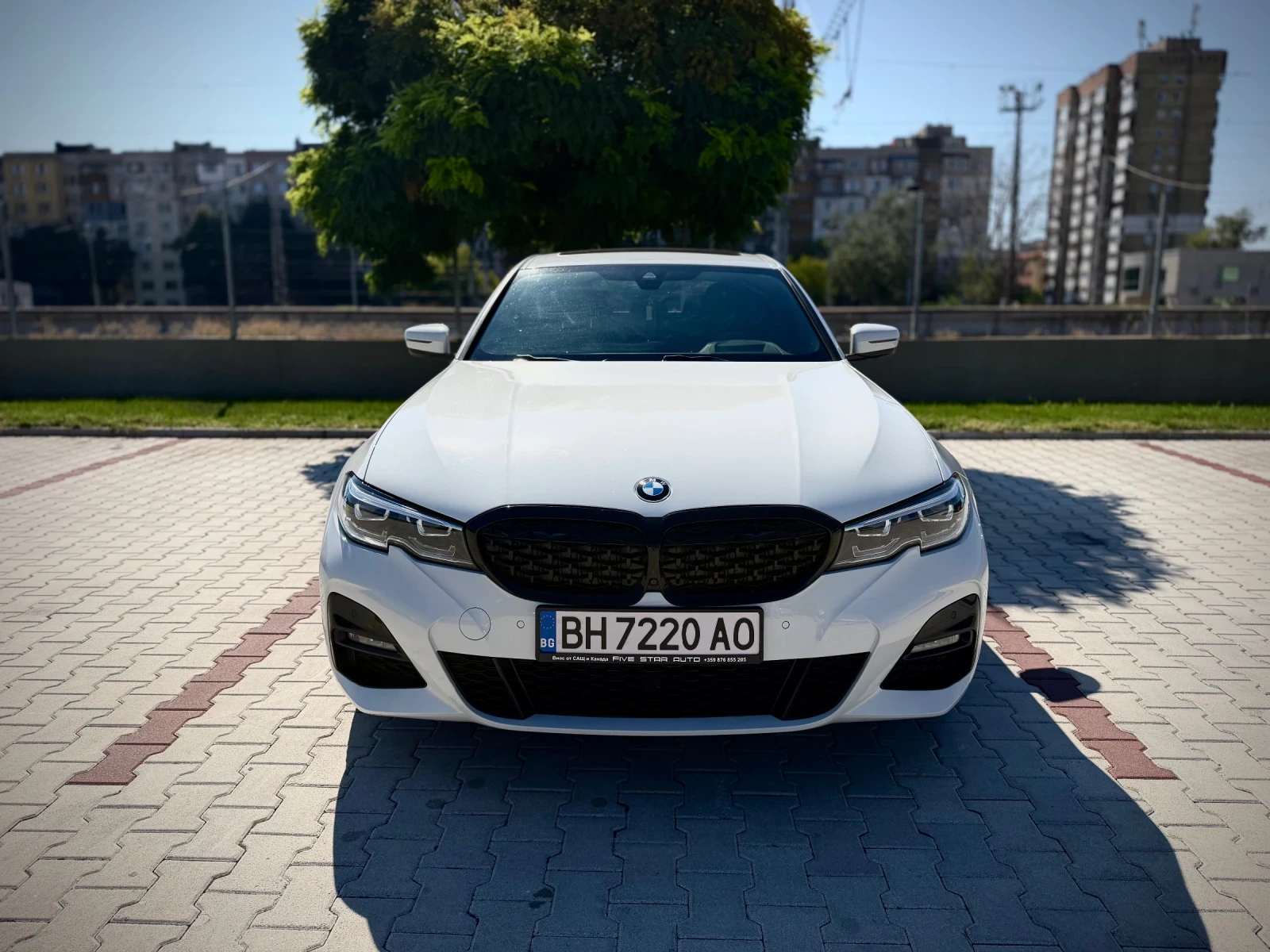 BMW 330 330e, снимка 2 - Автомобили и джипове - 56096519