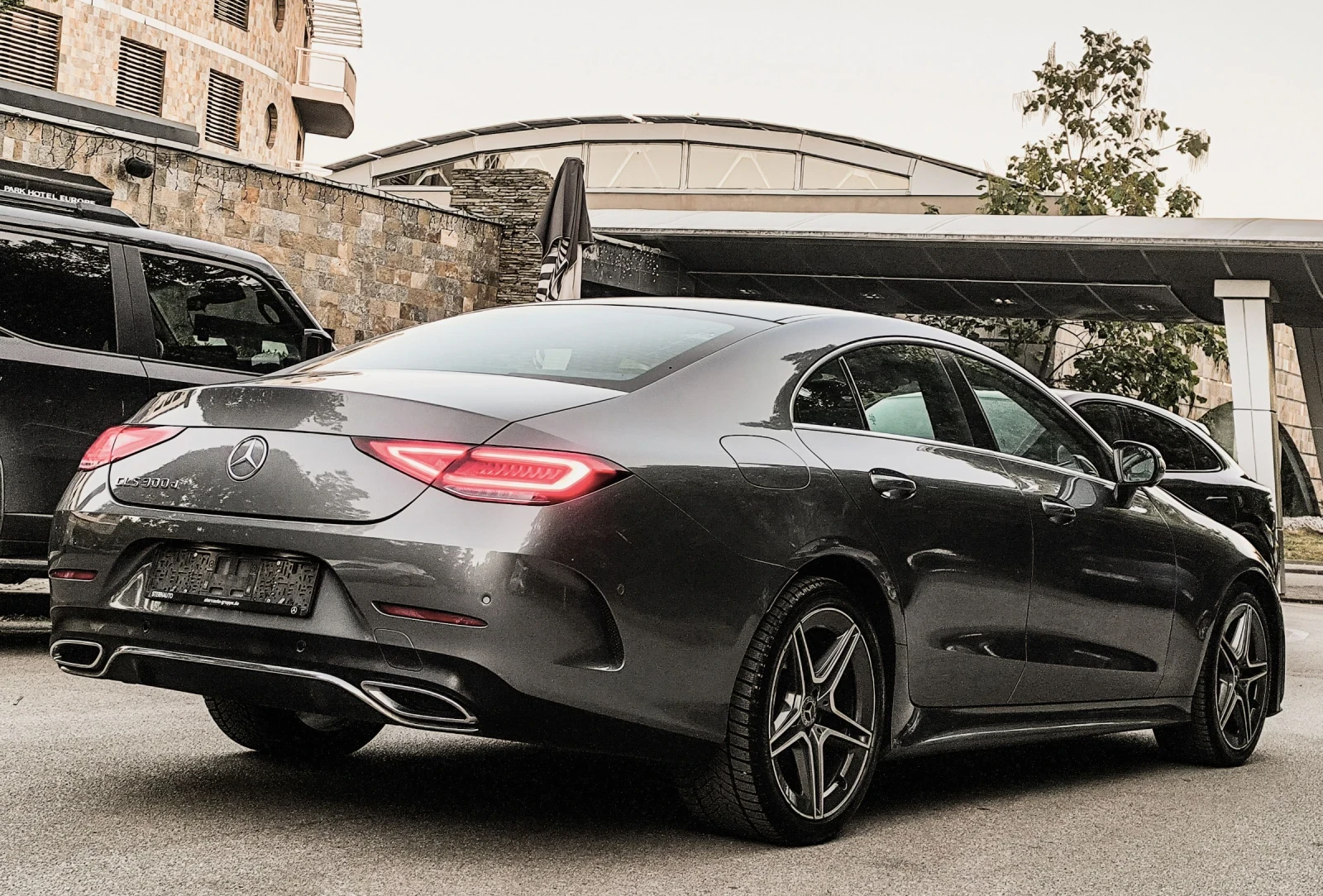 Mercedes-Benz CLS 300 D* AMG-LINE* ACC* 360*  | Mobile.bg � ����������� 5