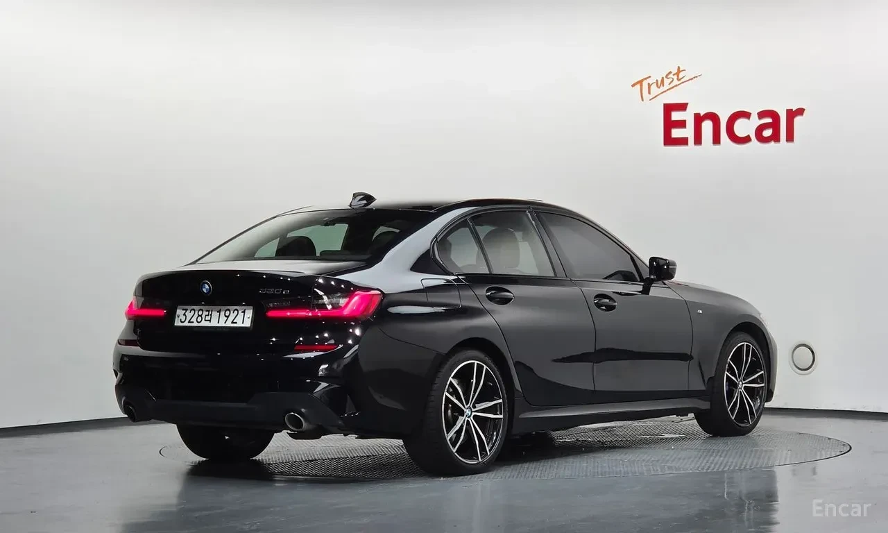 BMW 330 M* SPORT* �����* LANE* ASSIST*  | Mobile.bg � ����������� 2