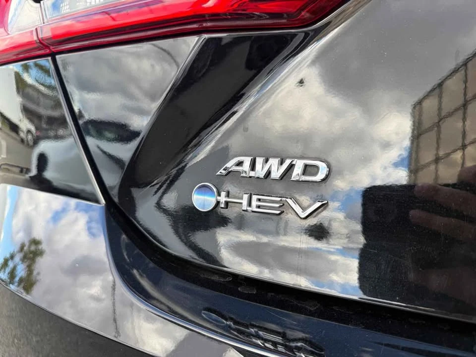 Toyota Camry SE Hybrid, ����������, ���� �� �� | Mobile.bg � ����������� 10