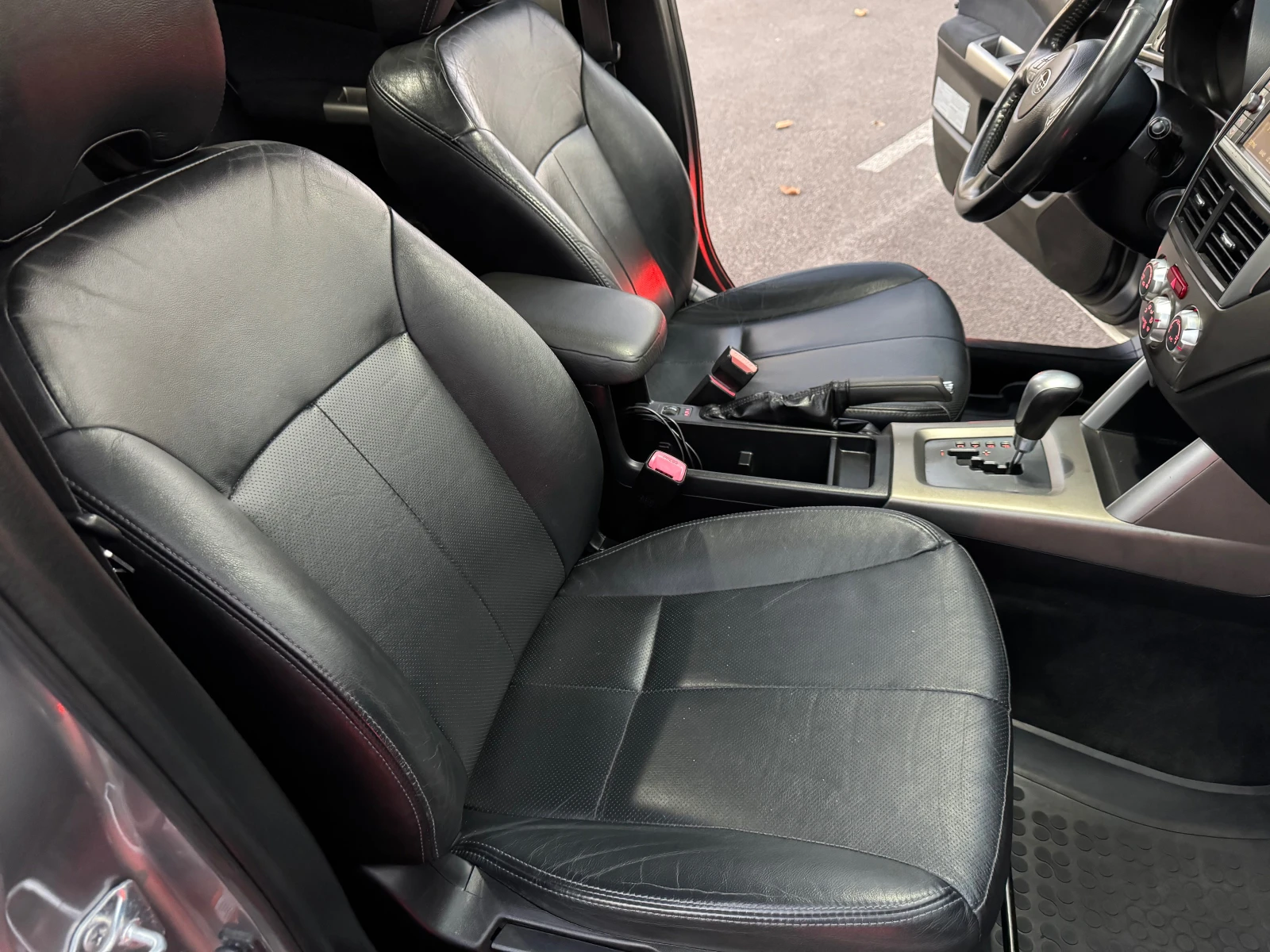 Subaru Forester XT, снимка 12 - Автомобили и джипове - 56633197