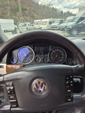 VW Touareg - 5613 € / 10978.07 лв. - 68354225 14