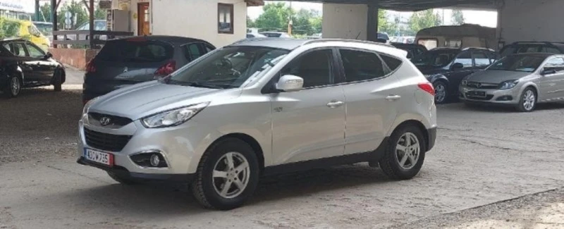 Hyundai IX35, снимка 3 - Автомобили и джипове - 46891030