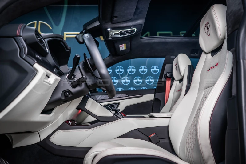 Lamborghini Urus S * B&O* Pano* Alcantara, снимка 13 - Автомобили и джипове - 47622155