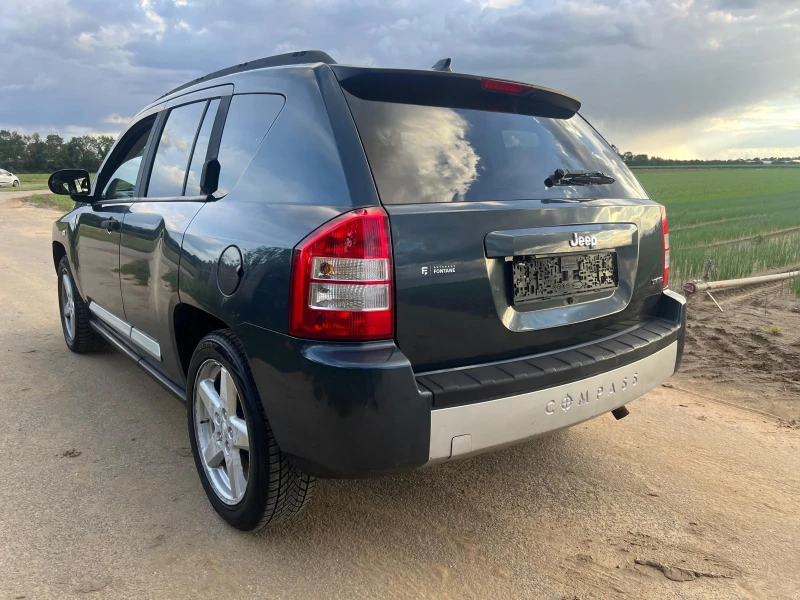 Jeep Compass, снимка 5 - Автомобили и джипове - 47728897