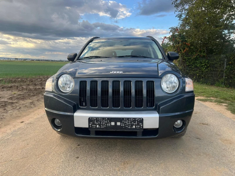 Jeep Compass, снимка 3 - Автомобили и джипове - 47728897