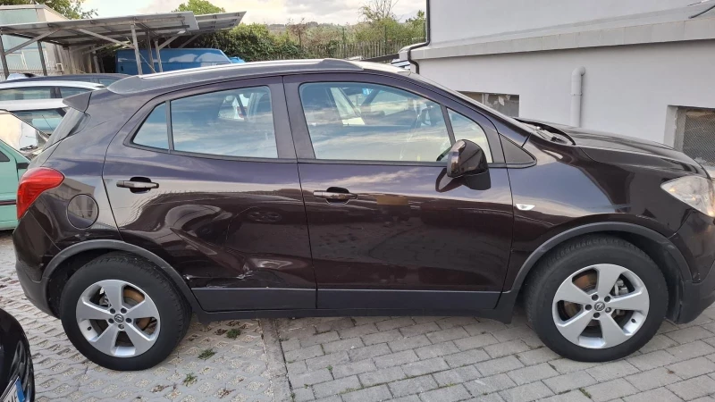 Opel Mokka 1.4 LPG, снимка 4 - Автомобили и джипове - 48110145