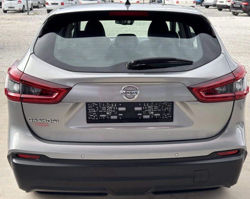 Nissan Qashqai 1.5 dCi , снимка 5 - Автомобили и джипове - 52494854