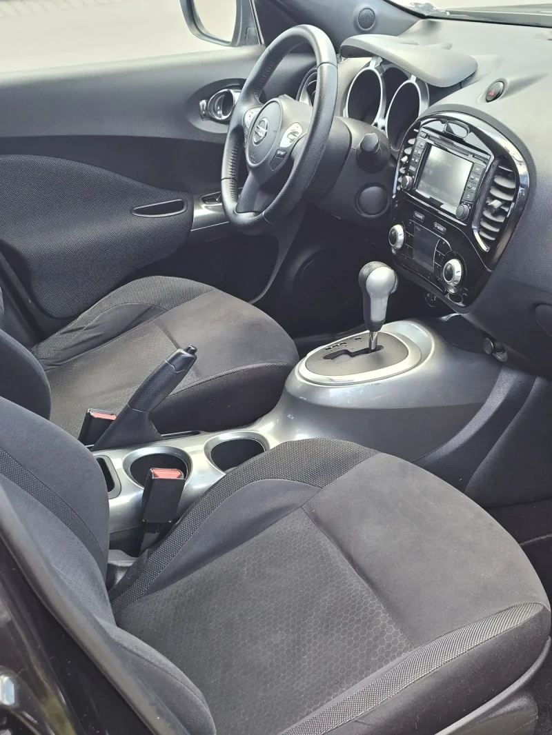 Nissan Juke Tekna Facelift 1.6т/4x4/Автомат/Би ксенон/Keyless , снимка 11 - Автомобили и джипове - 52589762