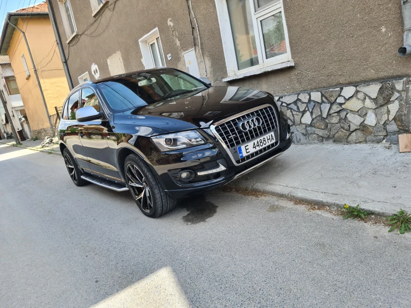 Audi Q5, снимка 2 - Автомобили и джипове - 52770777