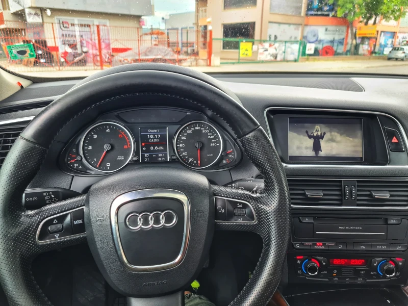 Audi Q5, снимка 12 - Автомобили и джипове - 52770777