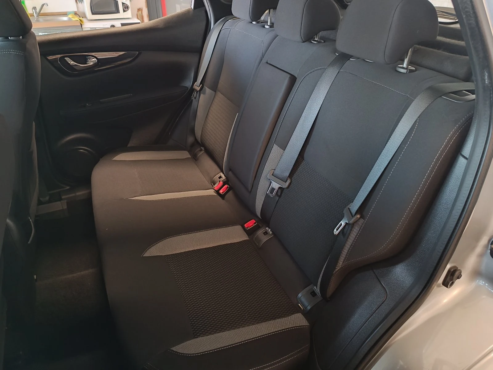 Nissan Qashqai 1.5 dCi  | Mobile.bg   12