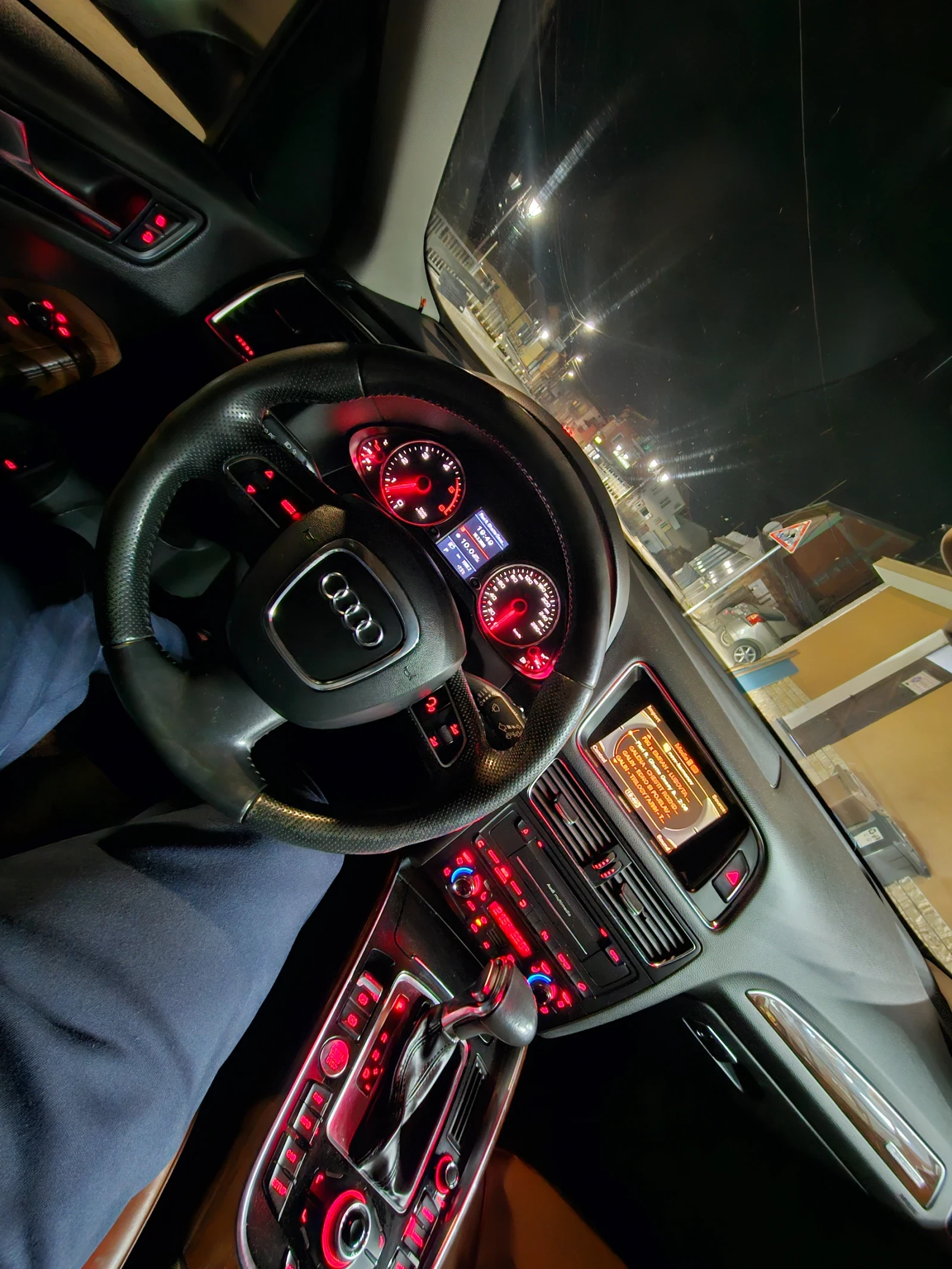 Audi Q5, снимка 14 - Автомобили и джипове - 53951498