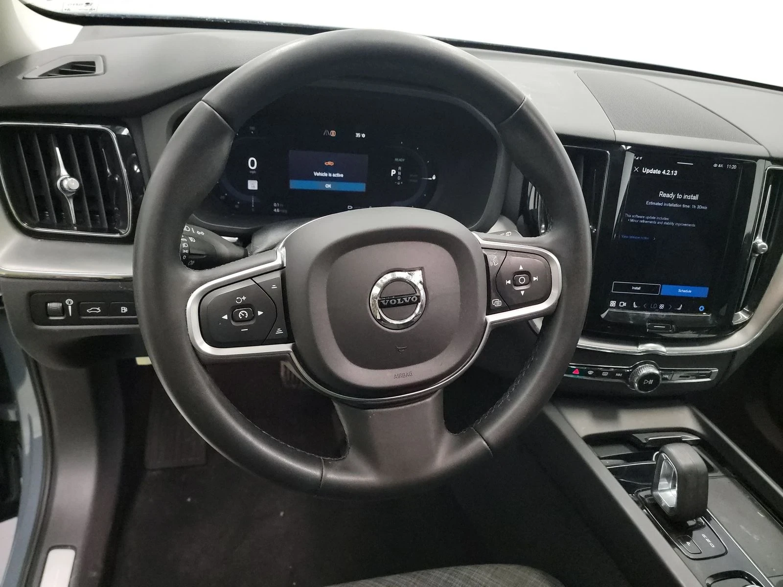 Volvo XC60 Recharge Plug-In Hybrid T8 Inscription Expression - изображение 10