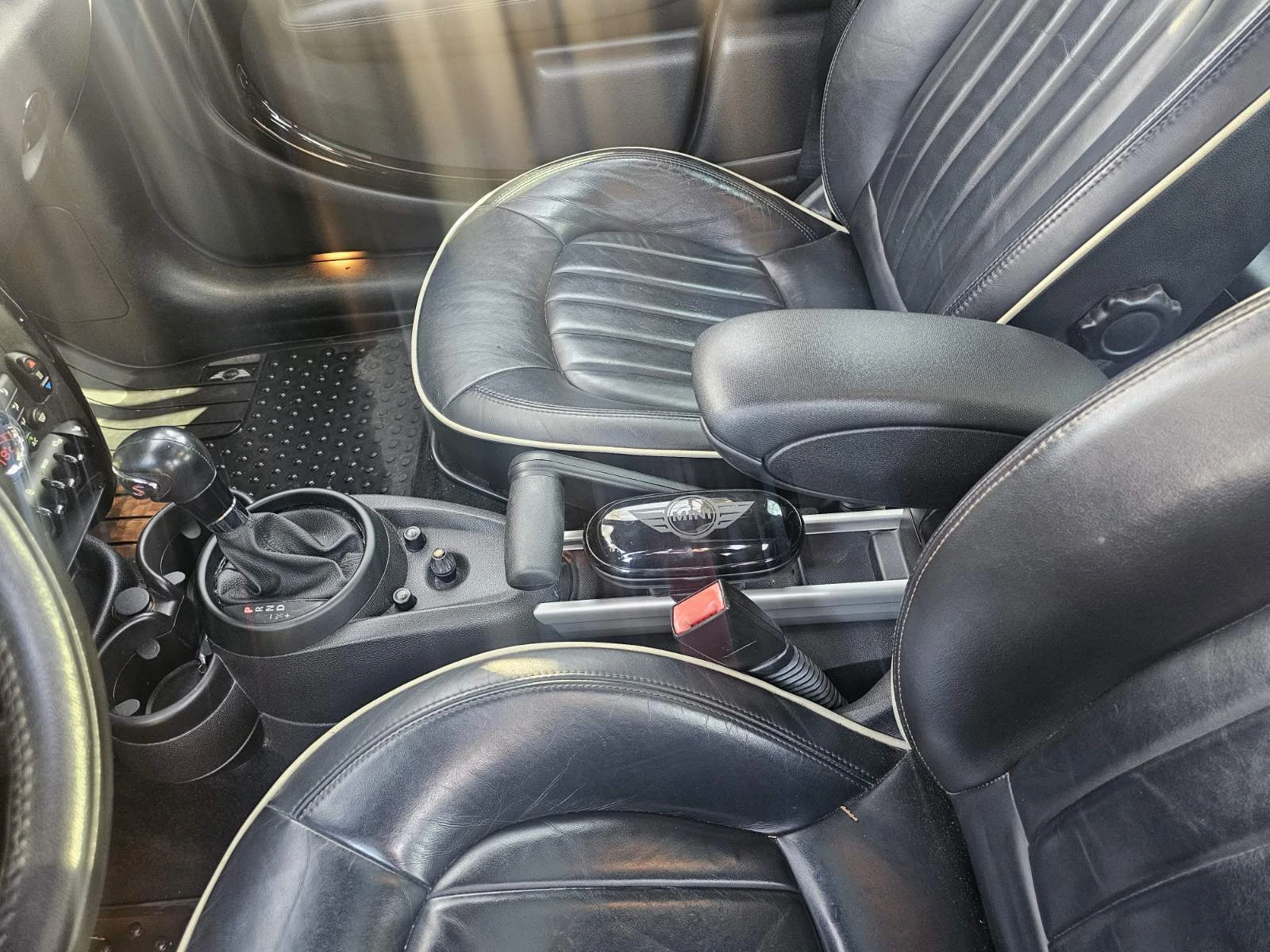 Mini Countryman CountrymanS ALL4, снимка 12 - Автомобили и джипове - 53388512