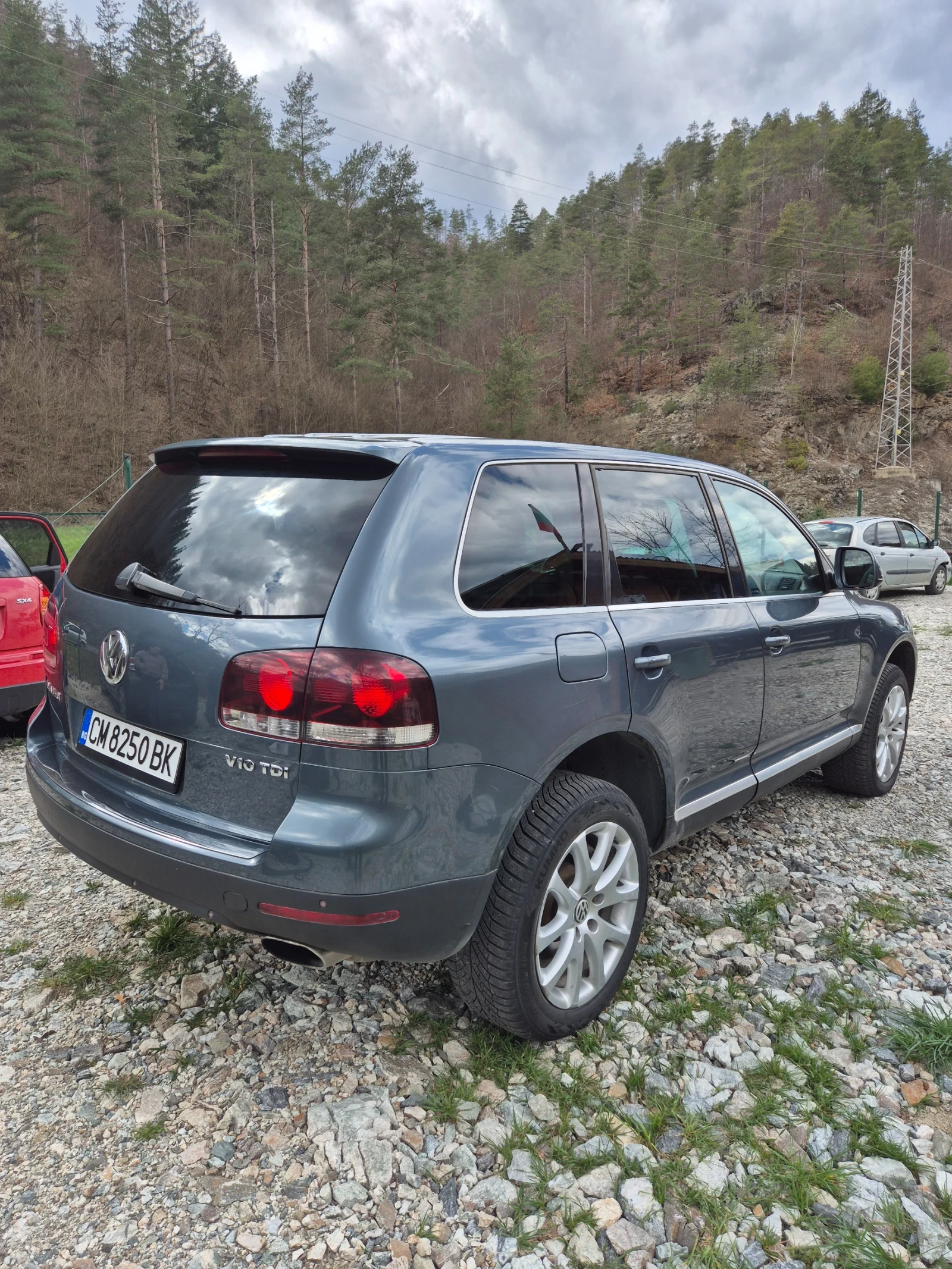 VW Touareg, снимка 4 - Автомобили и джипове - 54127117
