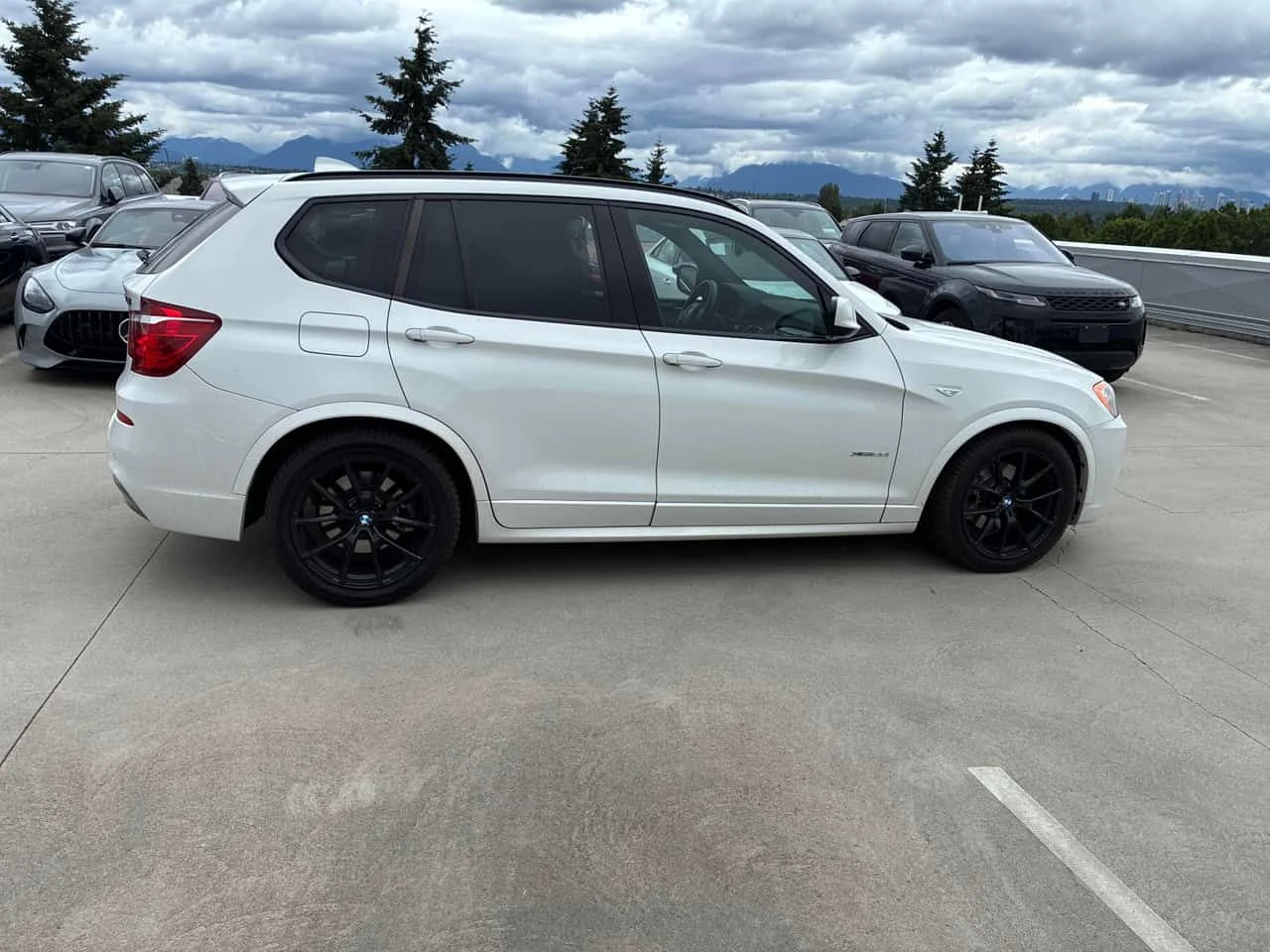 BMW X3 * xDrive35i * M-SPORT* ПОДГРЕВ* ПАНОРАМА* , снимка 3 - Автомобили и джипове - 55510562
