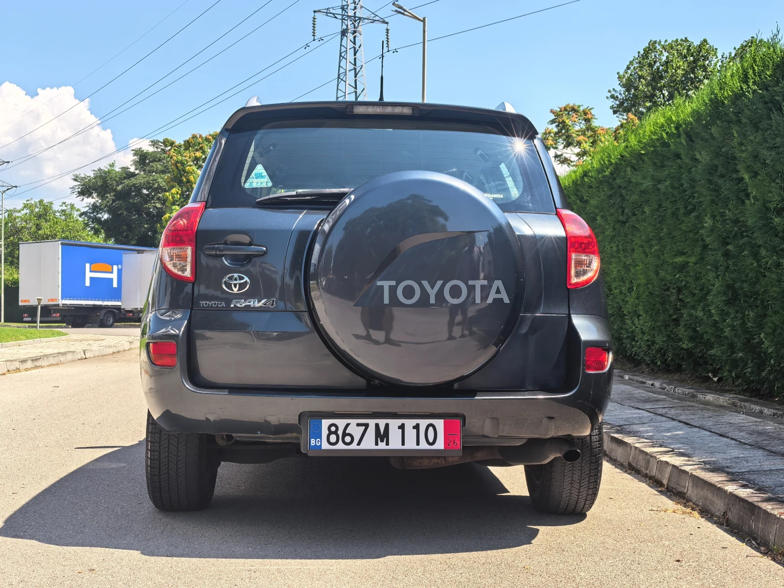 Toyota Rav4 2.2 d-4d 4х4 Luxury 136к.с. keyless, снимка 6 - Автомобили и джипове - 55615385