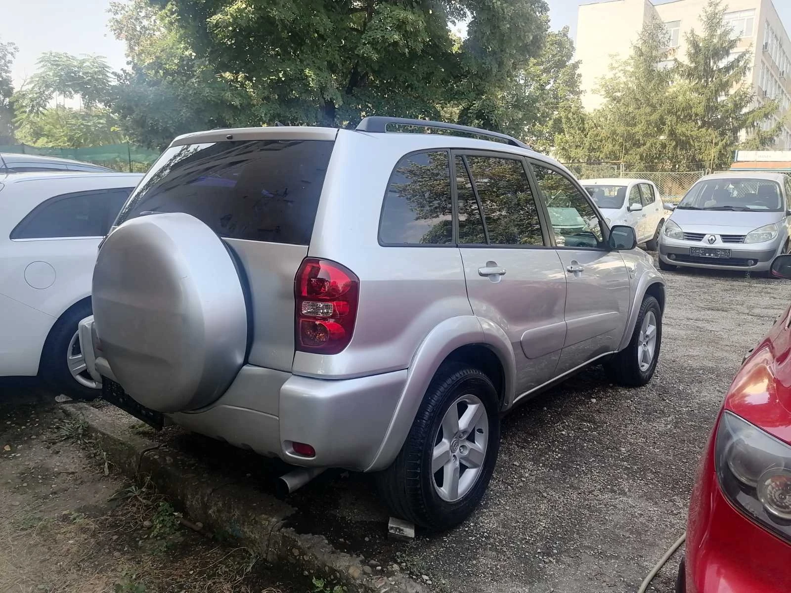 Toyota Rav4 2.0d, снимка 3 - Автомобили и джипове - 55655934