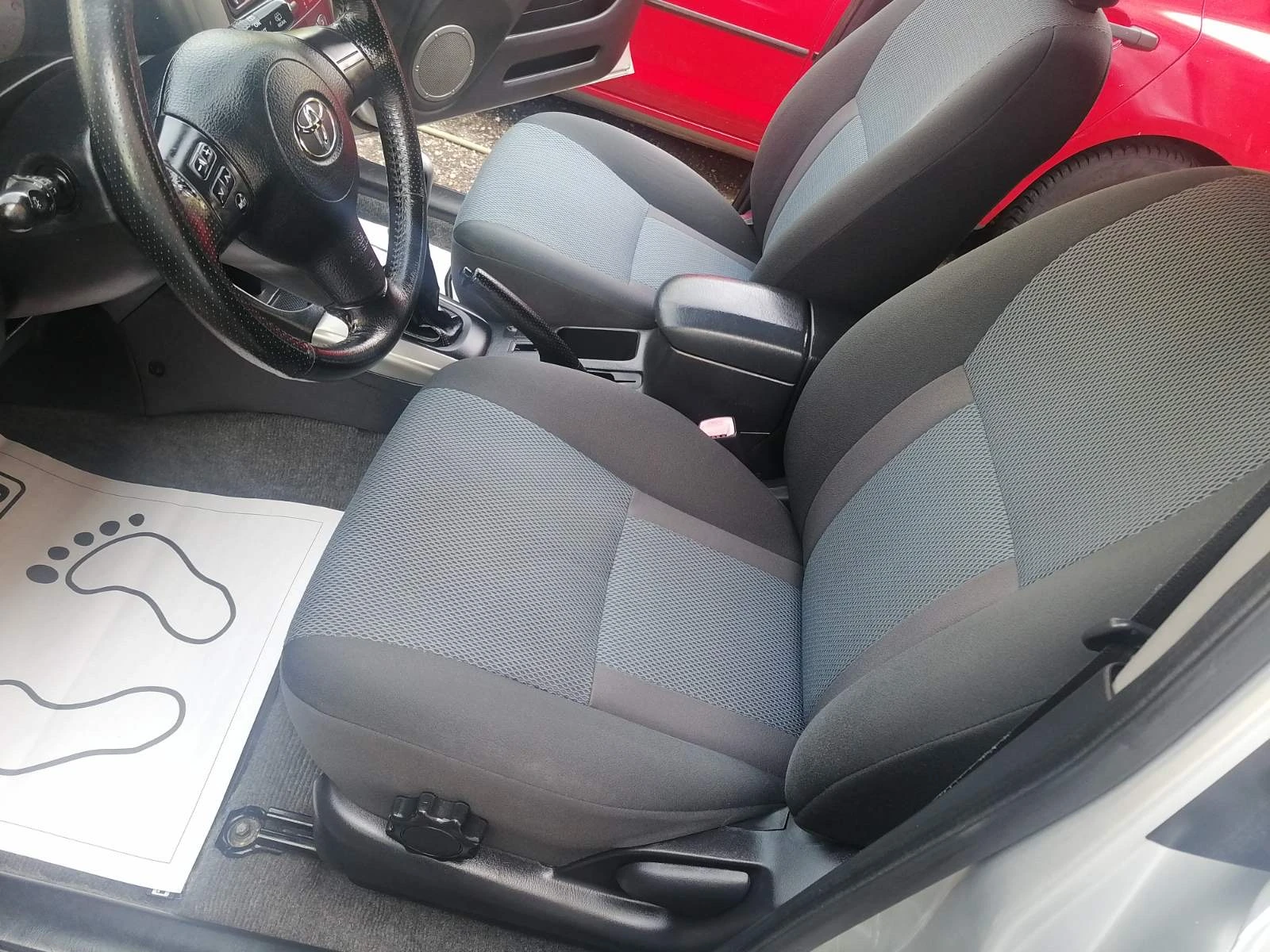 Toyota Rav4 2.0d, снимка 14 - Автомобили и джипове - 55655934