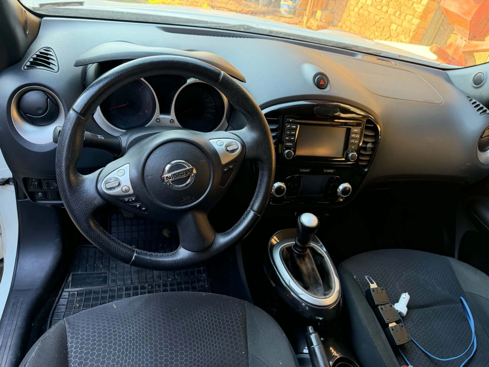 Nissan Juke, снимка 5 - Автомобили и джипове - 55693278