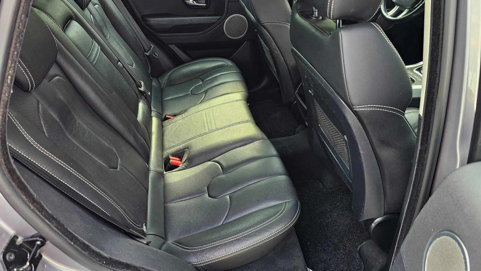 Land Rover Range Rover Evoque 2.0Si4-241kc-4x4, снимка 9 - Автомобили и джипове - 56164247