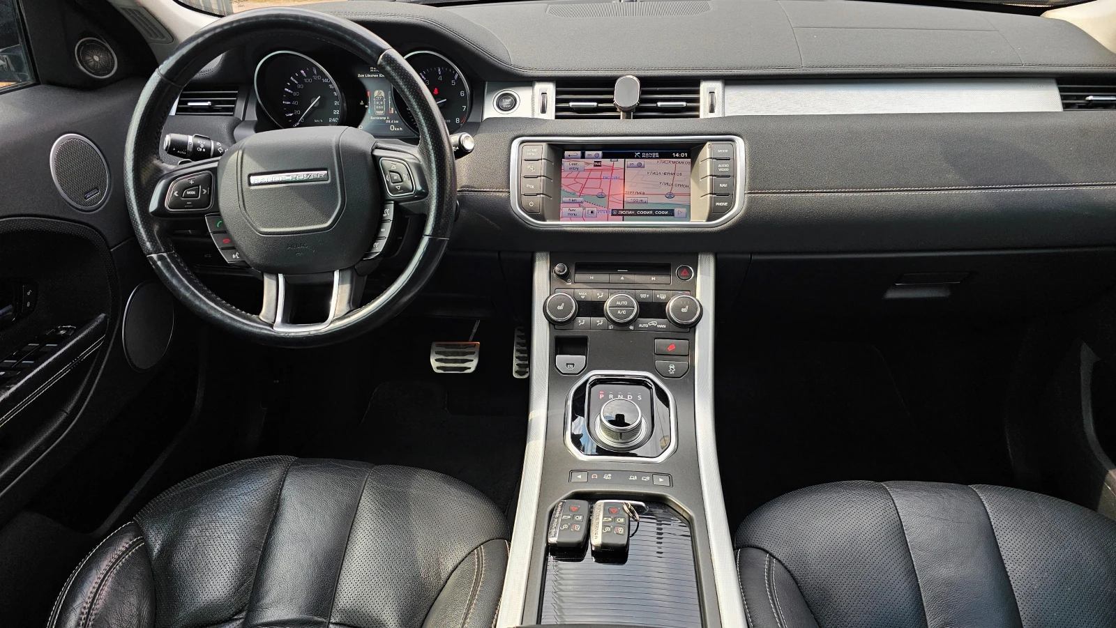 Land Rover Range Rover Evoque 2.0Si4-241kc-4x4, снимка 10 - Автомобили и джипове - 56164247