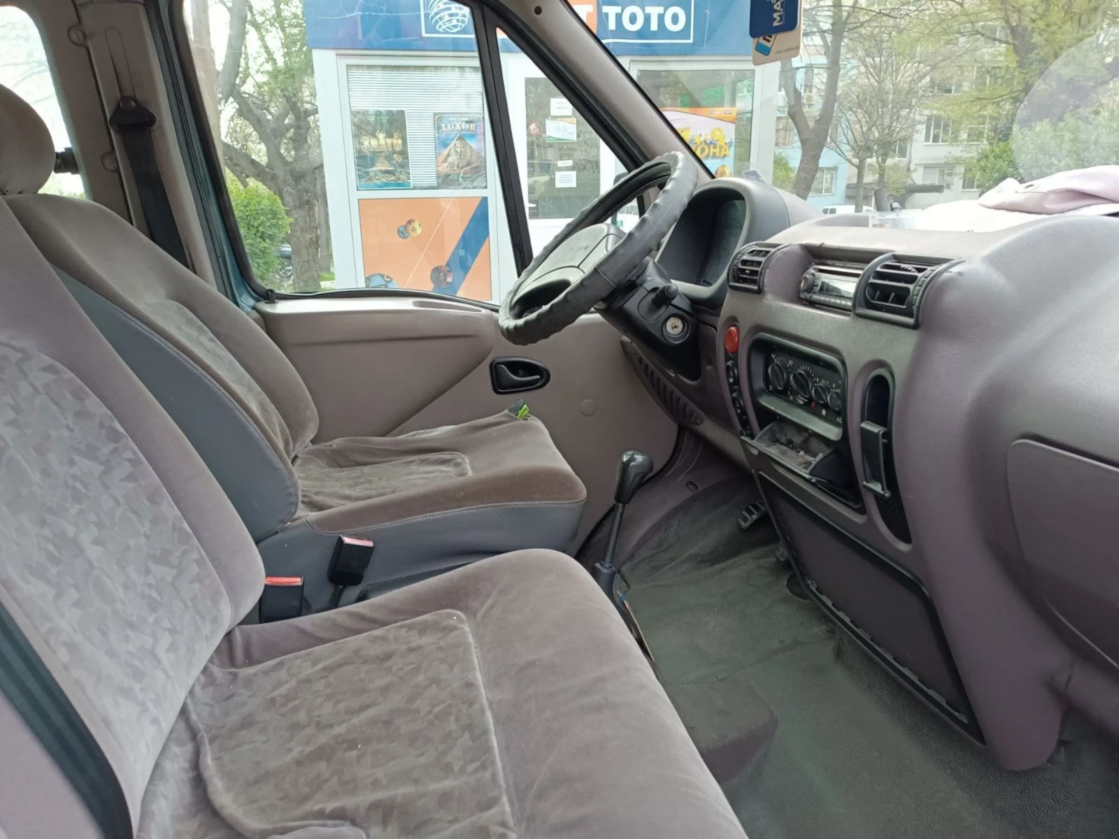 Renault Master Пътнически - изображение 7