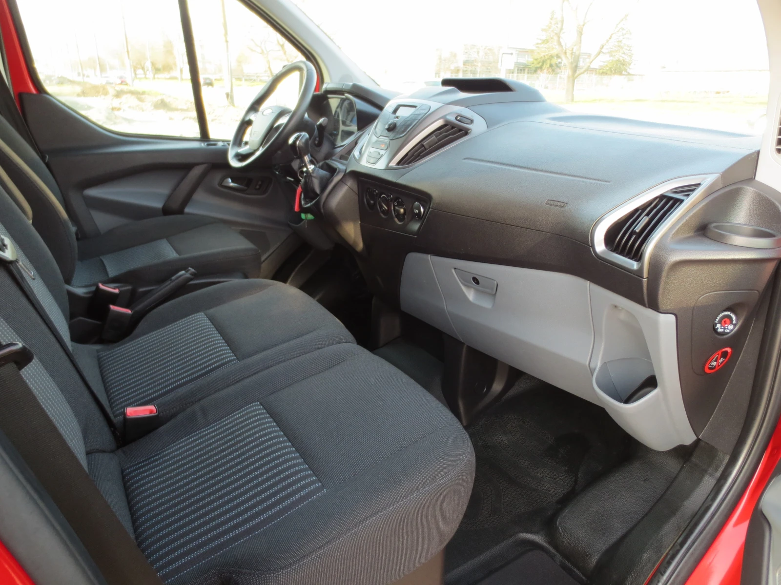 Ford Transit Custom 2.2 TDCI* MAXI* , снимка 12 - Бусове и автобуси - 53876251