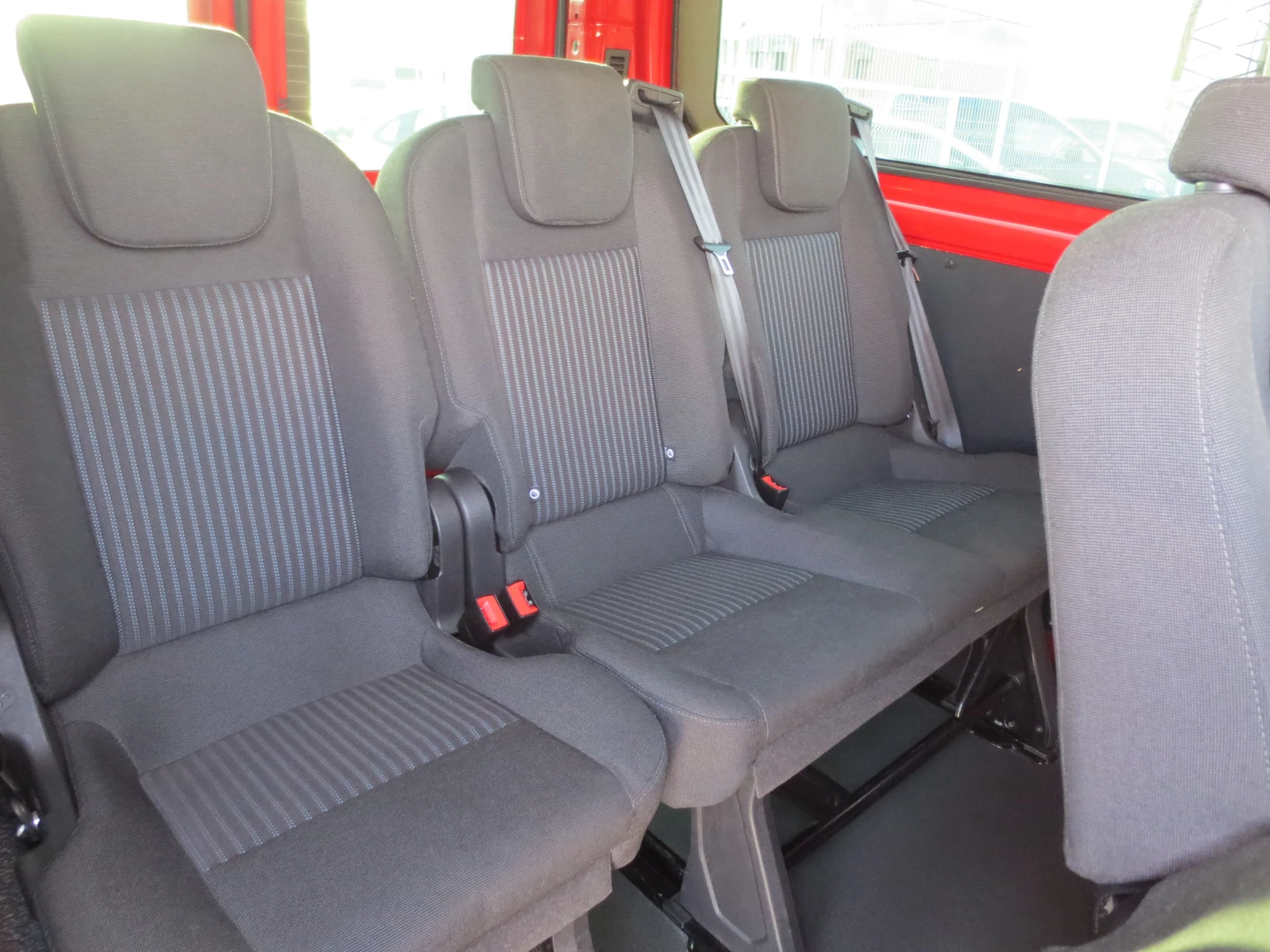 Ford Transit Custom 2.2 TDCI* MAXI* , снимка 15 - Бусове и автобуси - 53876251