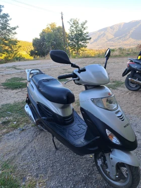 Kymco Movie | Mobile.bg    4