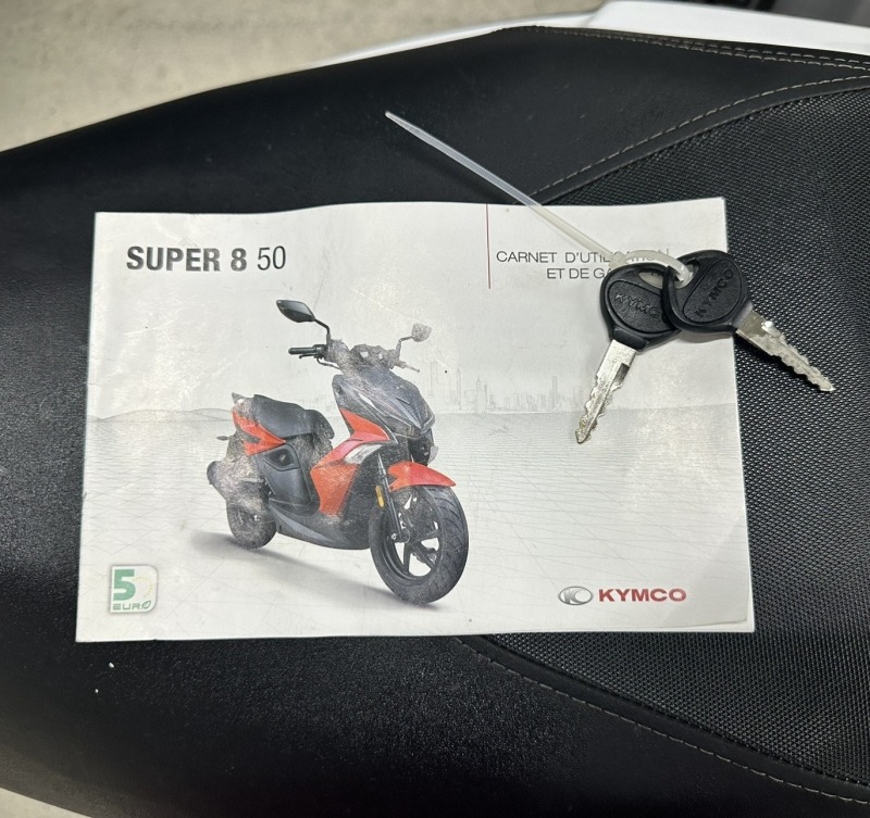 Kymco Super 8 2022г!! Service Book, снимка 12 - Мотоциклети и мототехника - 46434172