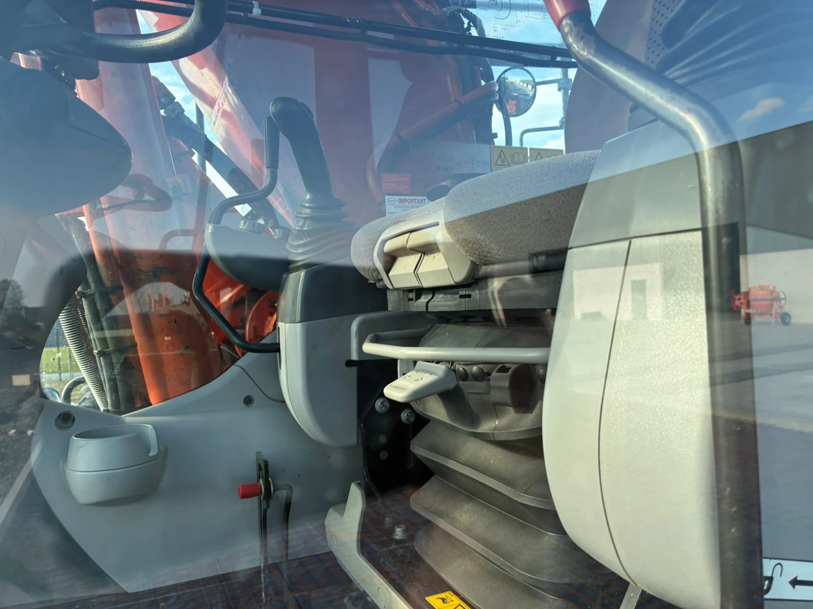 Багер Hitachi ZX 190 W-6 ЛИЗИНГ, снимка 8 - Индустриална техника - 53931369