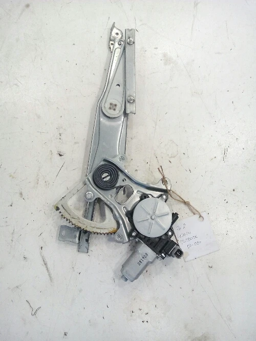 Ел.машинка стъкло за Субару Аутбек (предна дясна),стъклоповдигач