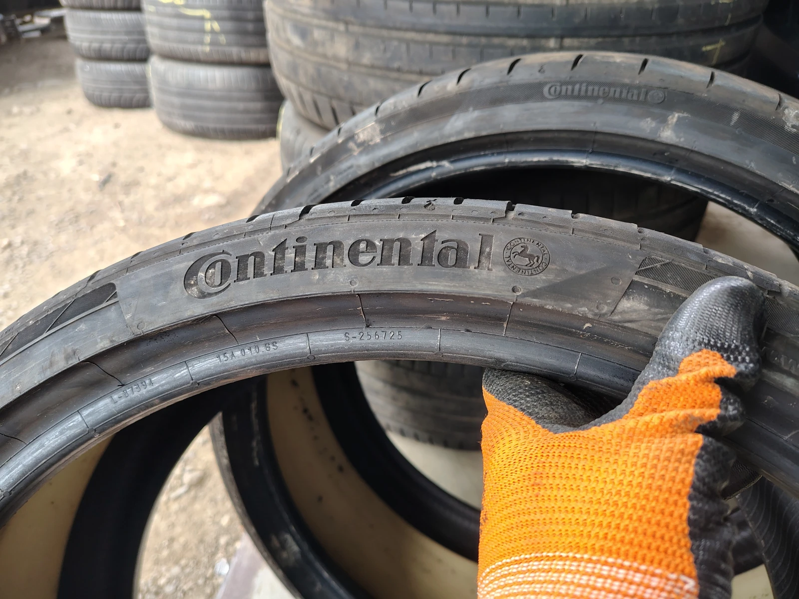 Гуми Летни 265/30R20, снимка 2 - Гуми и джанти - 55842360