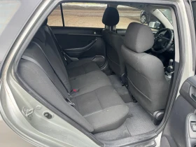 Toyota Avensis, снимка 10