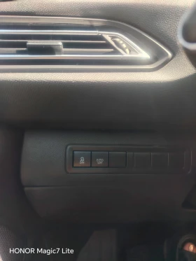 Peugeot 308, снимка 15
