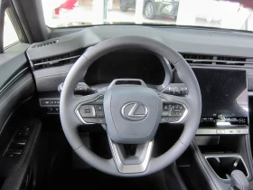 Lexus LBX LBX 1.5 Hybrid 136кс НОВ! 50КМ ОЧАКВАН ВНОС!, снимка 7