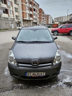 Toyota Corolla verso 2.0, снимка 1