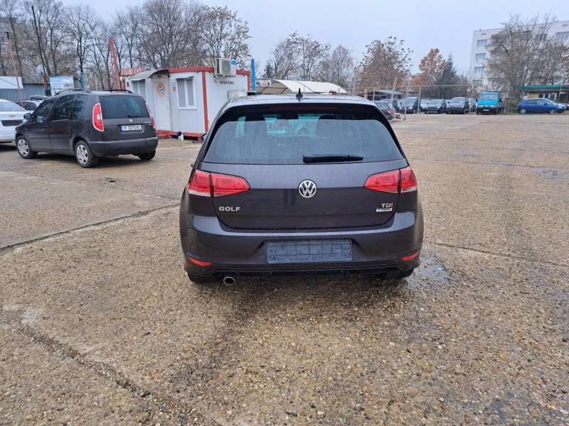 VW Golf R LINE  LOUNGE, снимка 4 - Автомобили и джипове - 48204163