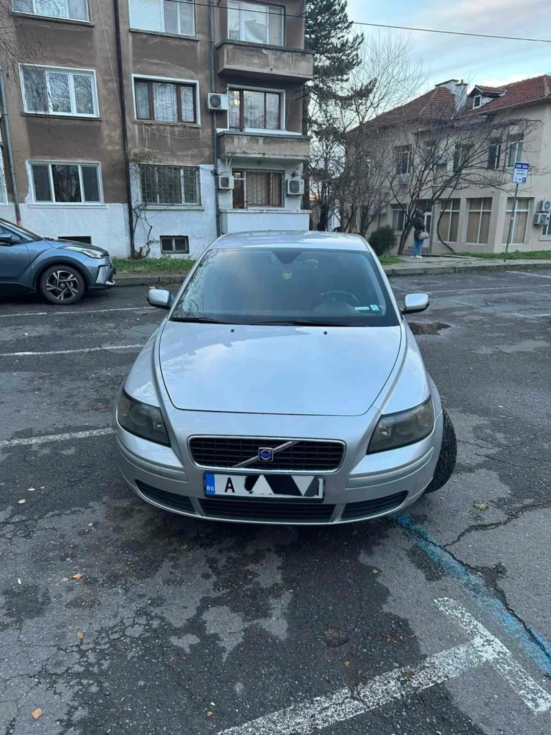 Volvo S40, снимка 4 - Автомобили и джипове - 48453530