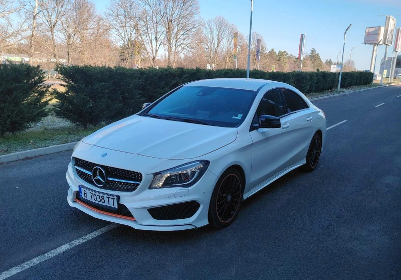 Mercedes-Benz CLA 220 Orange Art Edition AMG, снимка 1 - Автомобили и джипове - 48558231