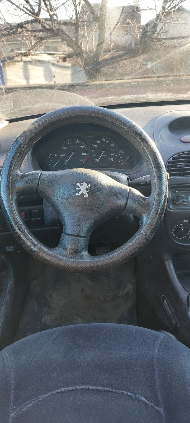 Peugeot 206, снимка 3 - Автомобили и джипове - 49373312